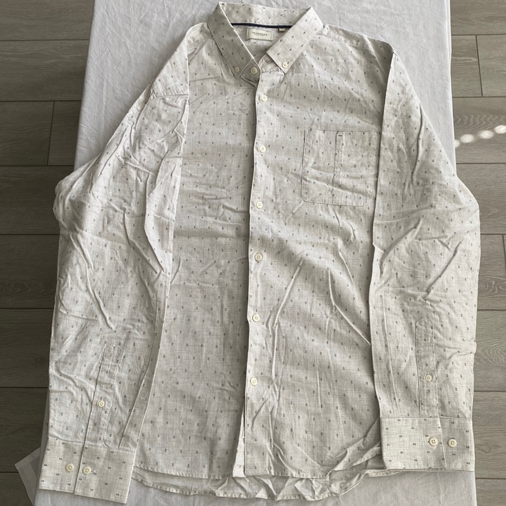 7 Diamonds Long Sleeve Button Down